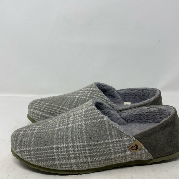 Acorn Gray Plaid Wool with Faux Fur Slippers - Picture 2 of 7